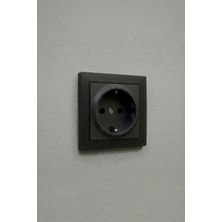 Alıç Duvar Prizi Topraklı 16A 240V Monofaze Iç Mekan Elektrik Prizi Standart Tip