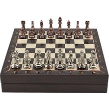 Gifthome Büyük Boy Metal Klasik Satranç Tk. Antik ve Ceviz Desenli Sandıklı Mdf TAHTASI(36X36 Cm.)