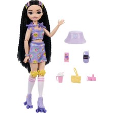 Barbie Dream Besties Paten Partisi Renee Bebek ve Aksesuarlar JFX99
