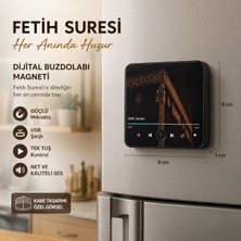 Nuha Fetih Suresi Çalan Kabe Temalı Dijital Buzdolabı Magneti | USB Şarjlı | 4 Saat Kesintisiz Çalışma | Manevi Hediye