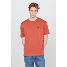 Relaxed Fit Small Logo Erkek T-Shirt Wrangler