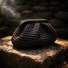 El Yapımı Siyah El Örgüsü Bulut Portföy Çanta - Soft Kilitli Clutch