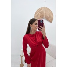 Alyn Wear Kırmızı Saten Uzun Elbise