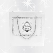 Mila Kurabiyka Isimli Karton Hediye Çantası Gümüş Yaldızlı Beyaz 20X20X10 cm Bebek Sünnet Söz Nişan Hediyelik Cenaze 10AD.