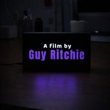 Gişe Arts Masa Lambası - A Film By Guy Ritchie Adaptörlü Dekoratif & Hediyelik Lamba