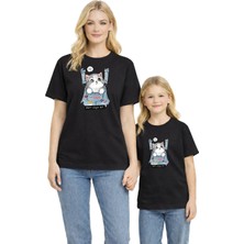 Anne Kız Kombin Baskılı Mor Tişört – %100 Pamuk, Rahat Kalıp, Günlük Şık T-Shirt