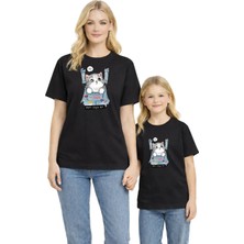 Anne Kız Kombin Baskılı Mor Tişört – %100 Pamuk, Rahat Kalıp, Günlük Şık T-Shirt
