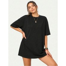 Kadın Oversize Kalıp %100 Pamuk Basic Tişört – Bisiklet Yaka Rahat Salaş T-Shirt