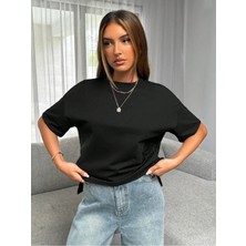 Oversize Kalıp Organik Şık Rahat Casual %100 Pamuk Kadın Tişört