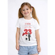23 Nisan Temalı %100 Pamuk Baskılı Tişört\t-Shirt