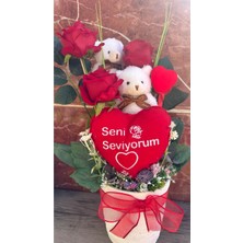 Sevgi Burada Seni Seviyorum Kalpli Ayıcıklı Kırmızı Gül Aranjmanı