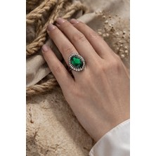 Silveranka 925 Ayar Gümüş Otantik Oval Zümrüt Yeşili Hürrem Yüzük