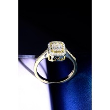 İnnuendo Jewelry 925 Ayar Gümüş Mini Baget Taşlı Kadın Yüzük