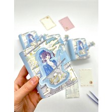 Kağıt Gemi Dükkan Pastel Mavi Anime Kız Temalı Charmlı Mini Planlayıcı Spiralli Defter/80 Yaprak/mıknatıslı Ajanda