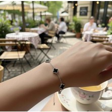 Satürn Silver Kuyumculuk Kararmaz Mini Yonca Gümüş Renk Beyaz Taşlı Bileklik Modeli Unisex