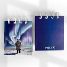 Henno Uzay Işıkları ve Kutup Temalı Mini Cep Defteri – 6x7 cm Spiralli Defter, Ilham Verici Tasarım