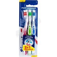 Signal Diş Fırçası Performance 2+1
