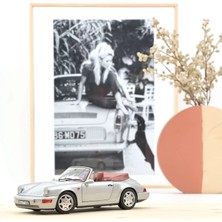 Norev 187330 1/18 Porsche 911 Carrera 2 Cabriolet 1990 Silver