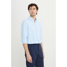 Altınyıldız Classics Erkek Mavi Slim Fit Dar Kesim Düğmeli Yaka Armürlü Gofre Desenli Gömlek