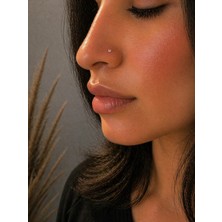 Sarezza Gold Altın Orta Boy Tektaş Geçmeli Hızma Burun Piercing (14 Ayar)