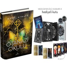 Ephesus Yayınları Sarkaç 1 Kurma Bebek Ciltli ve Medusa'nın Ölü Kumları 4 Hediyeli Kutu Tek Kitap (Maral Atmaca) 2li Set