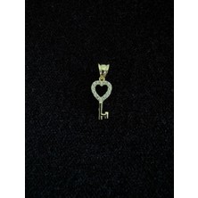 Sarezza Gold Altın Taşlı Mini Kalp Anahtar Figür Kolye Ucu (14 Ayar)
