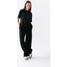 Wega Moda Kadın Rahat Kesim Kısa Kollu T-Shirt ve Geniş Paça Pantolon Ikili Takım Günlük Şık Kombin