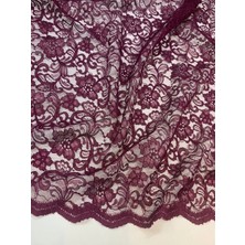 Yiğit Kumaş Mürdüm Kordone Dantel Kumaş – Çiçek Desenli