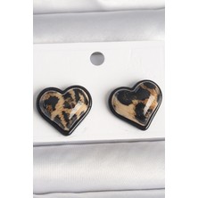 Pirinç Siyah Renk Leopar Desen 3D Kalp Model Kadın Küpe - Lisinya