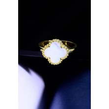 Innuendo Jewelry 925 Ayar Gümüş Yonca Motifli Sedef Taşlı Kadın Yüzük
