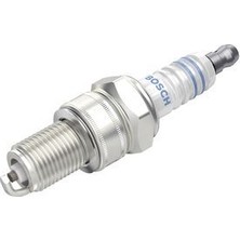 Bosch Nikel Ateşleme Bujisi WR7DCX Aston Martın; Austın;  Bedford; Chevrolet; Daıhatsu; Daımle R Ltd.; Datsun; Fıat; Ford; Honda; Hyundaı; Innoce (4 Ad )