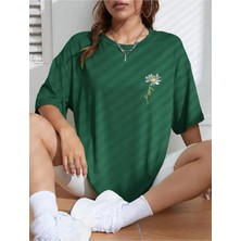 Feccy Papatya Baskılı Kadın  Yazlık Pamuklu Kumaş Oversize Kalıp Tshirt
