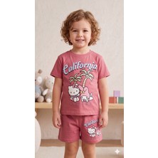 Hello Kitty ve My Melody Baskılı Kız Çocuk Pembe Şortlu Takım - California Temalı Pamuklu Yazlık Set