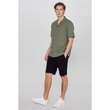 Lee Yumuşak Dokulu Relaxed Fit Rahat Kesim Cepli Şort