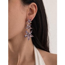 Motix Flora Shine – Işıltılı Çiçek Formlu Sallantılı Kadın Küpe