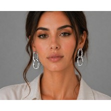 Motix Luna Chain – Dokulu Çift Halka Modern Kadın Küpe