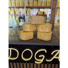 Kars Doğa Peynircilik Çörek Otlu Kaşar ( 1 kg )