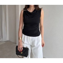 Benevento Clothing Drapeli Aksesuar Detaylı Bluz