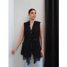 Esra Helvacı Dantel Detay Tasarım Yelek