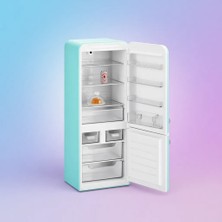 Giochi Preziosi Mini Brands Mini Buzdolabı Seti Işıklı Mini Fridge + Adventure Time Temalı Aksesuarlar