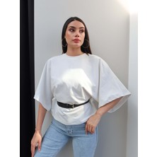 Esra Helvacı Kemer Detaylı Geniş Kol Tshirt