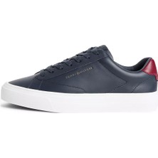 Tommy Hilfiger Erkek Düşük Bilekli Logo Detaylı Deri Lacivert Sneaker FM0FM05572-0YH