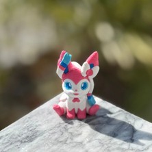 Va Hobi 3D Sylveon #0700 Figürü – Koleksiyonluk Masa Üstü Dekor