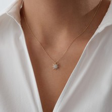 Cherry By Özkonak Pavé Taşlı Güneş Figürlü Altın Kolye