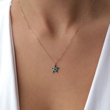 Cherry By Özkonak Yıldız Figürlü Yeşil Taşlı Altın Kolye