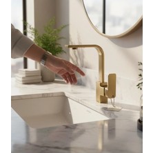 İsaoğlu Yapı Mat Gold Lavabo Bataryası Yüksek Model 360 Derece Dönebilen Fırçalı Altın Lavabo Lavabo Armatürü