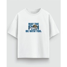 May The Fish Be With You Balıkçı Baskılı Oversize Beyaz Tişört %100 Pamuk