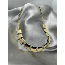 Vip Gold Kare Plaka Modern Kolye