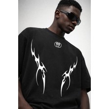 Oversize Unisex Tişört %100 Pamuk – Tribal Baskı Streetwear Siyah/beyaz