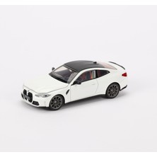 Vardem 1:24 Ölçek Bmw M4 Sesli Işıklı Kapısı Kaputu Açılan Stantlı Model Araç